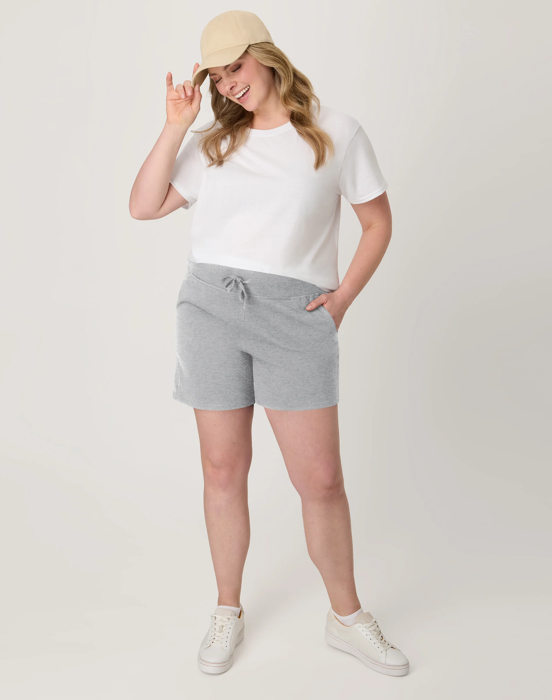 Hanes Women's Jersey Pocket Shorts, 7" #O9264