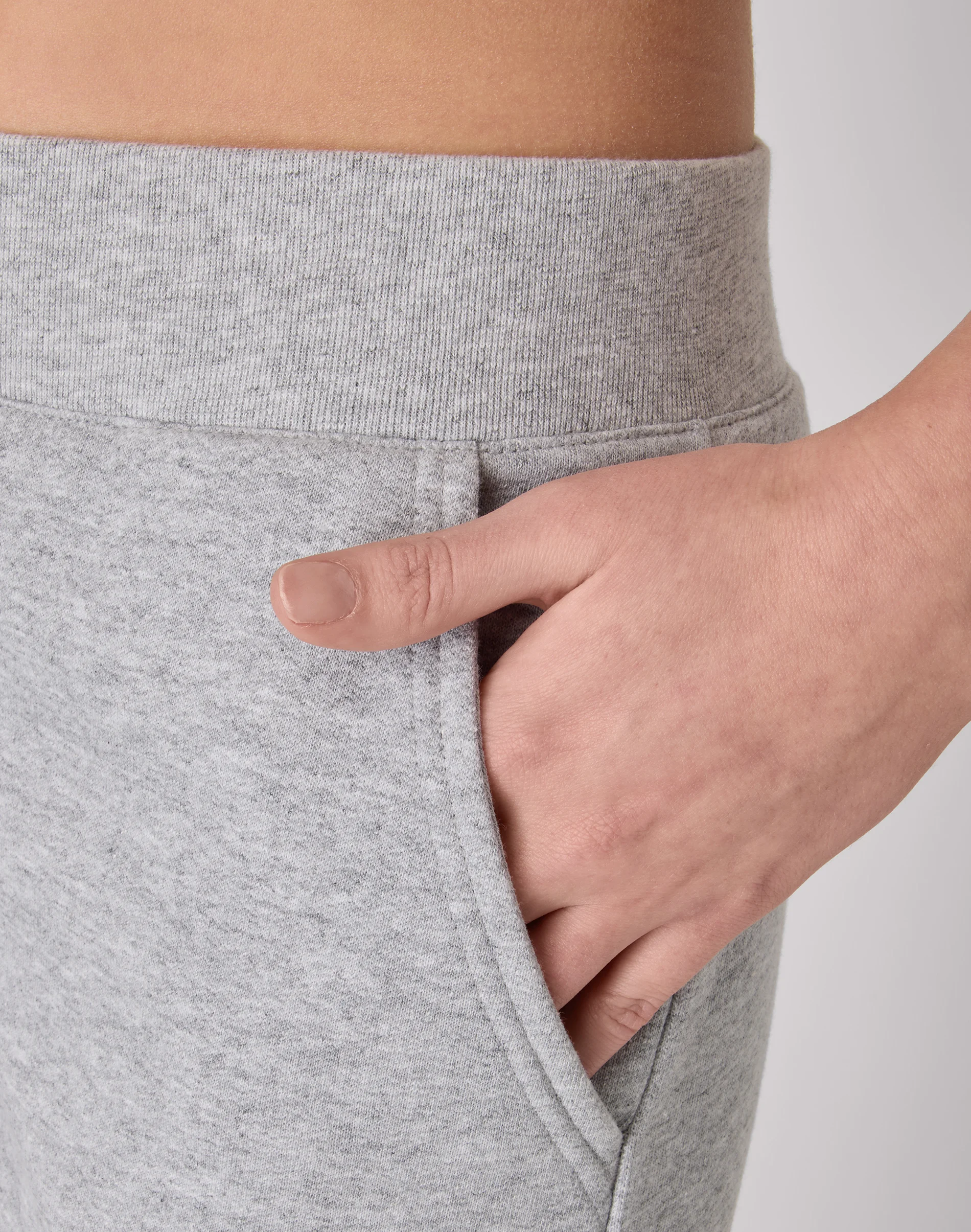 Hanes EcoSmart Women's Fleece Joggers, 29" #4F38 5 Hanes EcoSmart Women's Fleece Joggers, 29" #4F38