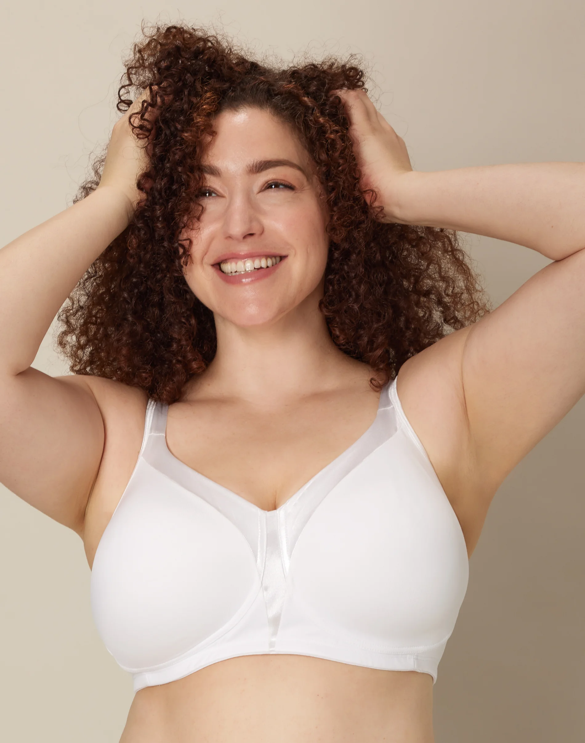 Playtex 18 Hour Silky Soft Smoothing Cool & Breathable Wireless Bra #US4803