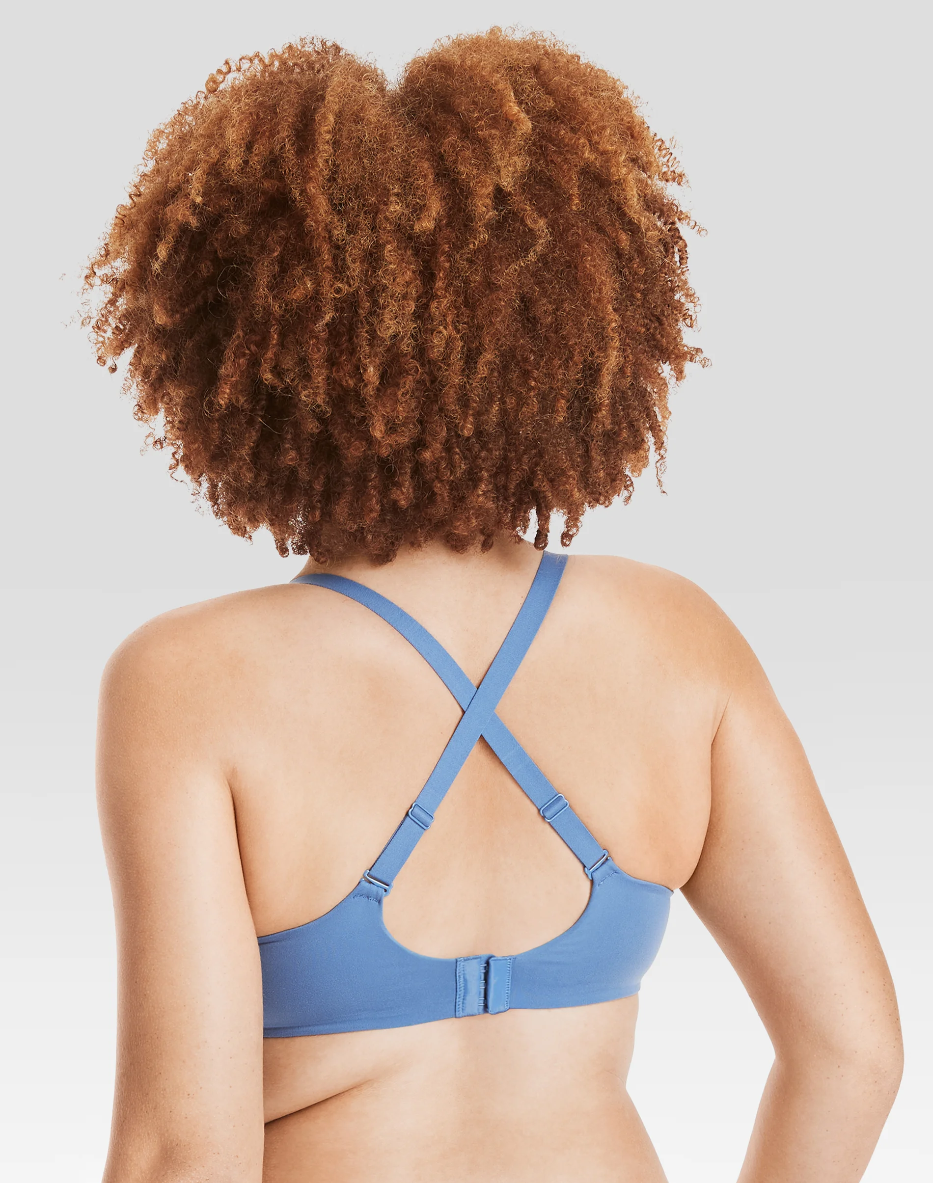 Hanes Women's Concealing Petals Wireless Bra with Convertible Straps #MHG565
