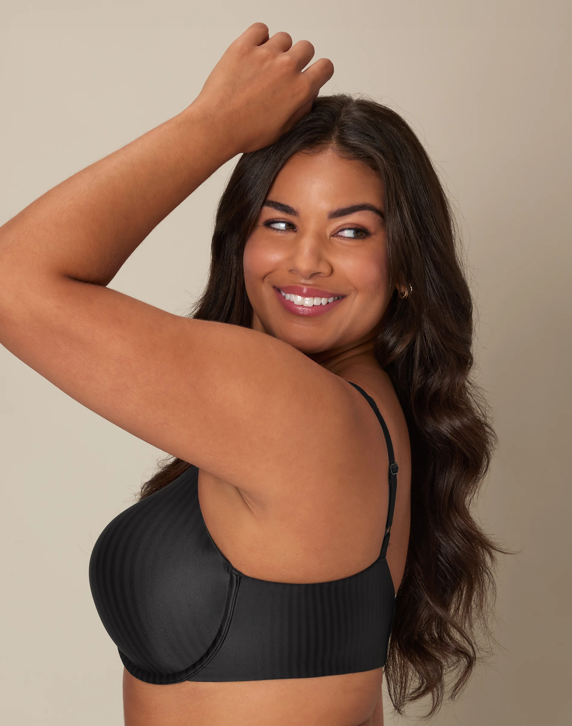 Playtex Secrets Perfectly Smooth T-Shirt Underwire Bra for Full-Figures #US4747 7 Playtex Secrets Perfectly Smooth T-Shirt Underwire Bra for Full-Figures #US4747