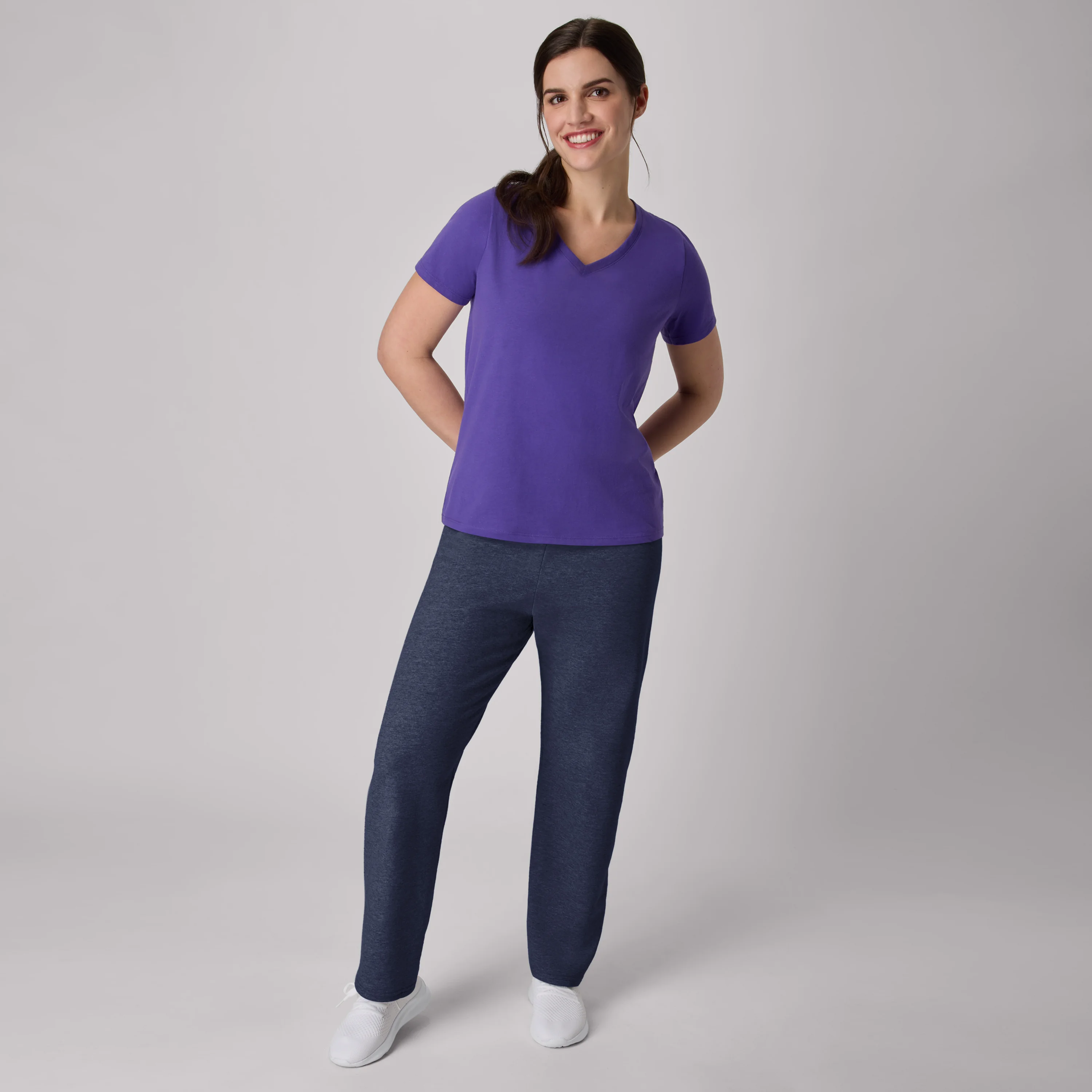 Hanes EcoSmart Women's Fleece Sweatpants with Open Bottom Legs, 30.5" #O4629