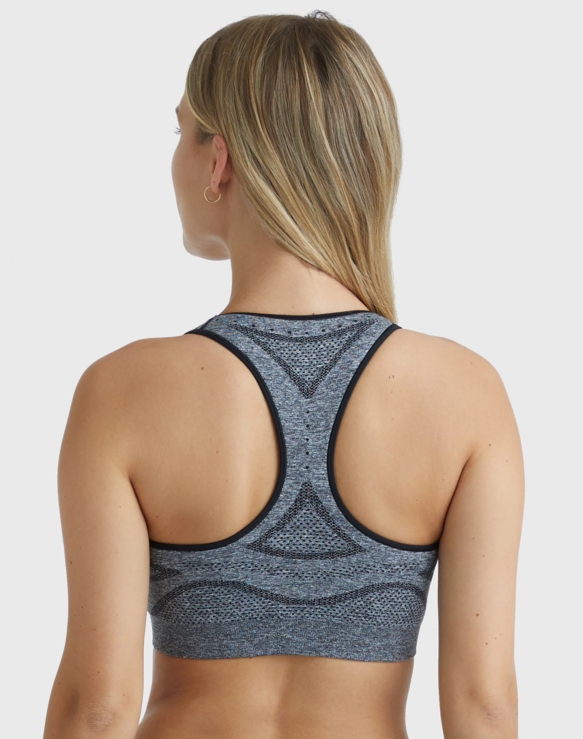 Hanes Sport Women's Seamless Racerback Sports Bra #O9003